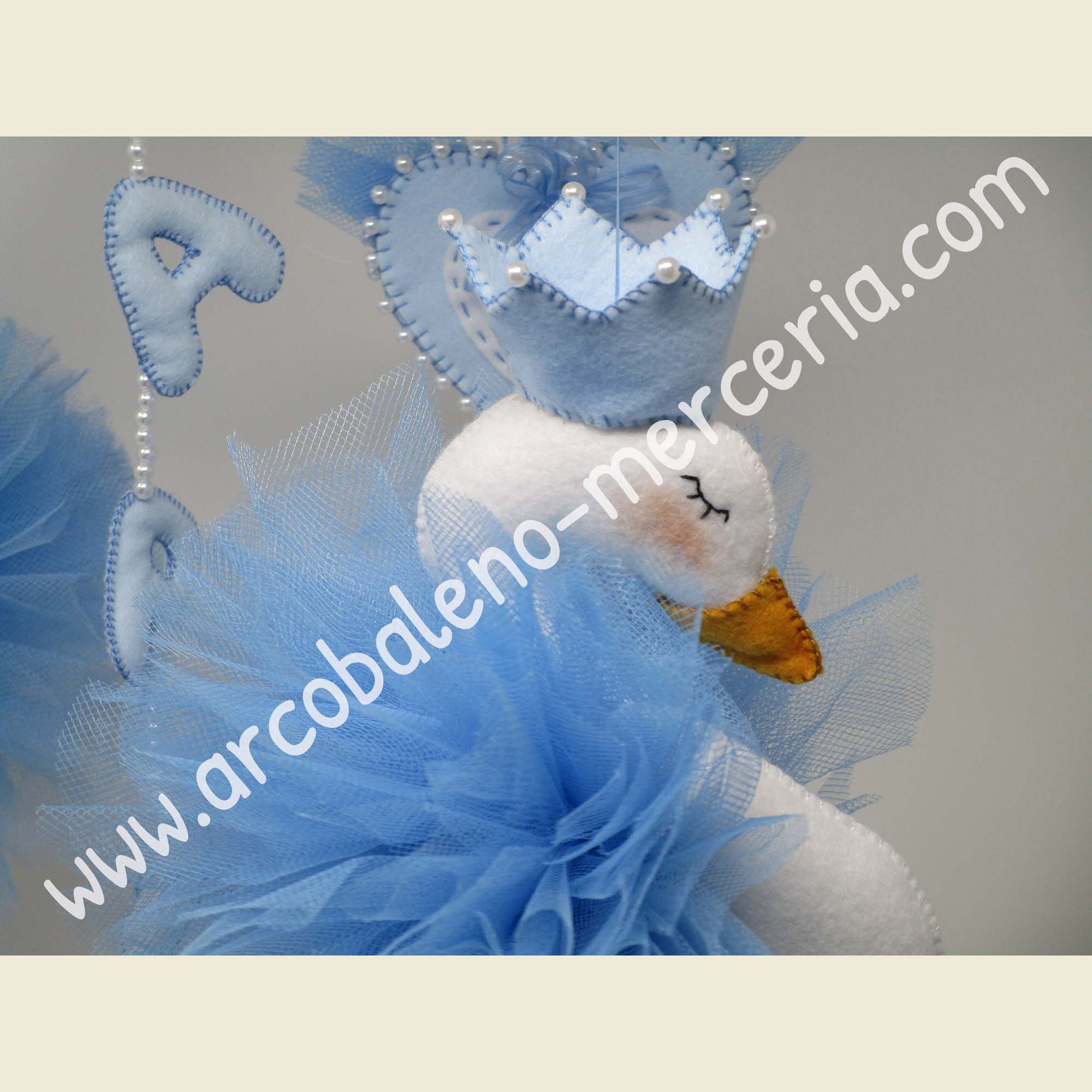 517 Cigni azzurri in tulle