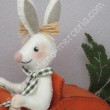 Carota mobile con coniglio