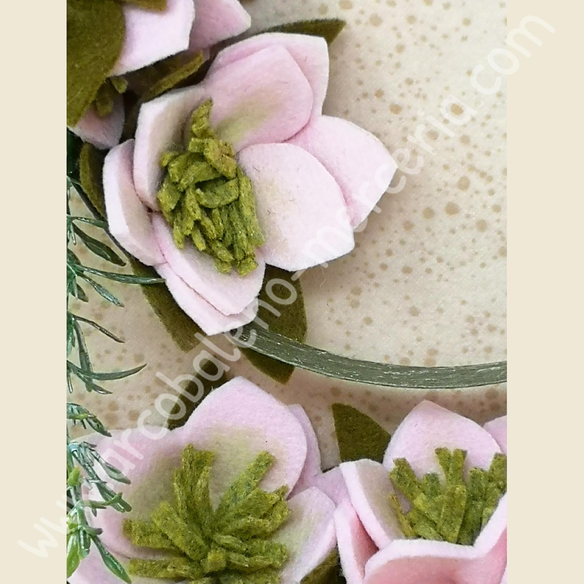 Cestino da appendere con cerchi