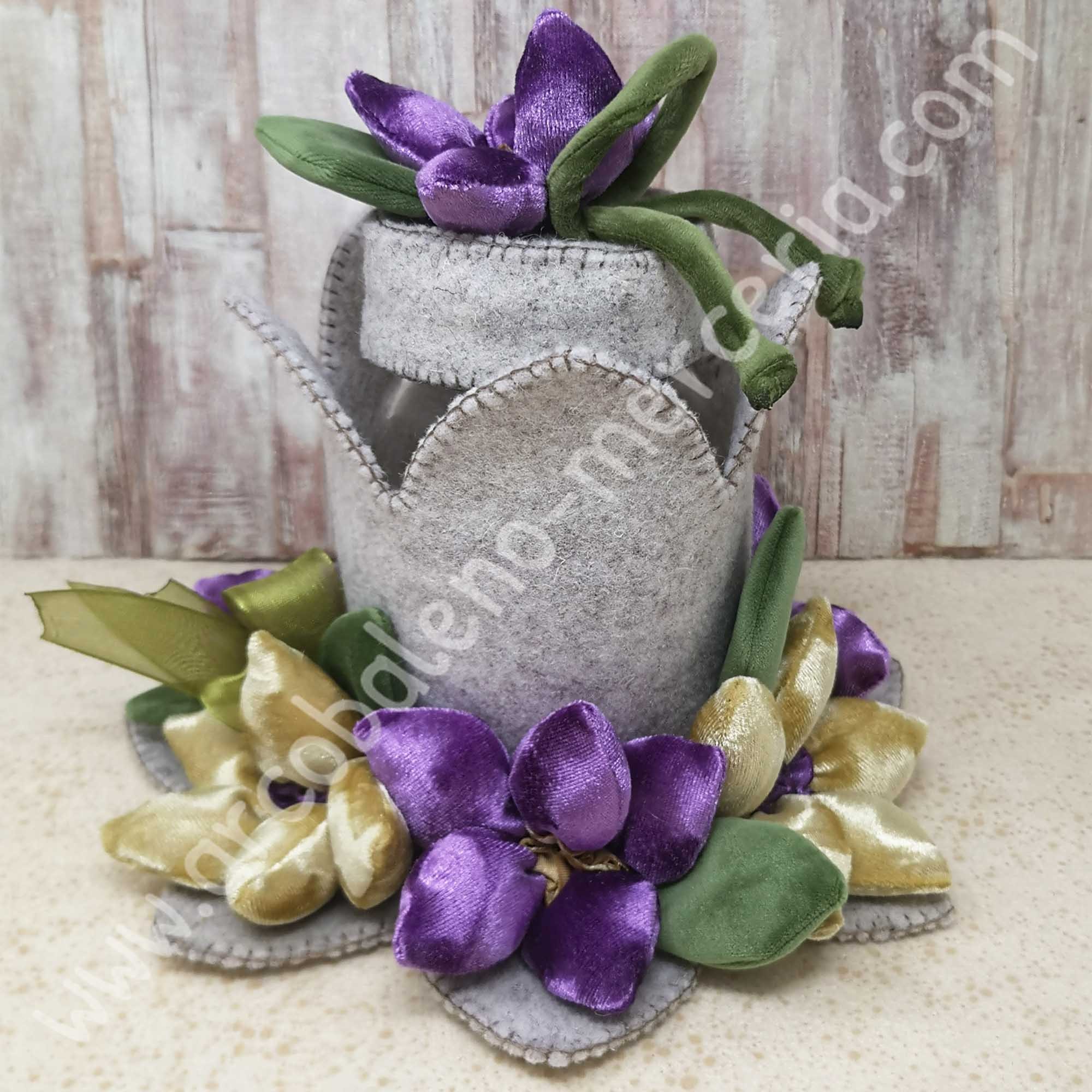 PORTA VASO CON FIORI IN...