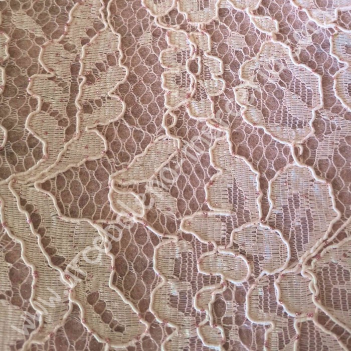 Feltro doppiato con pizzo